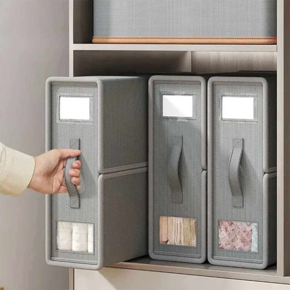 Front-View Foldaway Storage Case